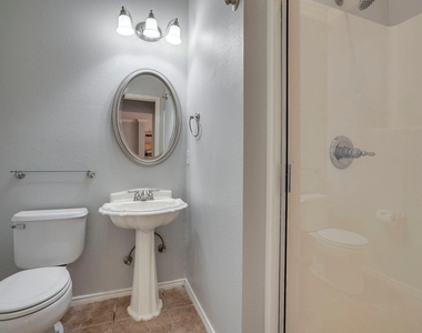 3816 Johnson Drive - Photo Thumbnail 12