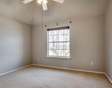 3816 Johnson Drive - Photo Thumbnail 19