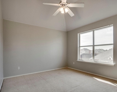 3816 Johnson Drive - Photo Thumbnail 20