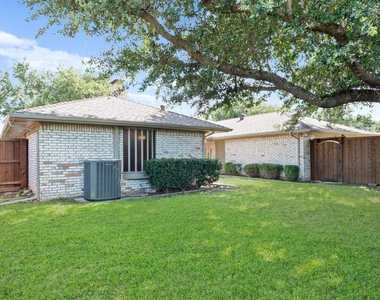621 Harvest Glen Drive - Photo Thumbnail 21