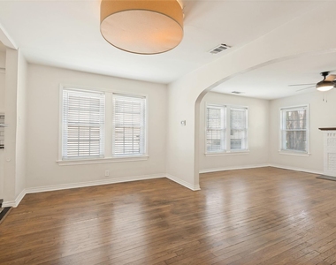219 S Briscoe Boulevard - Photo Thumbnail 2