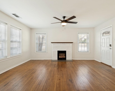 219 S Briscoe Boulevard - Photo Thumbnail 8