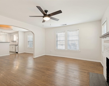 219 S Briscoe Boulevard - Photo Thumbnail 15