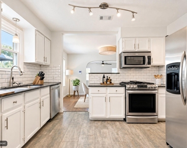 219 S Briscoe Boulevard - Photo Thumbnail 3