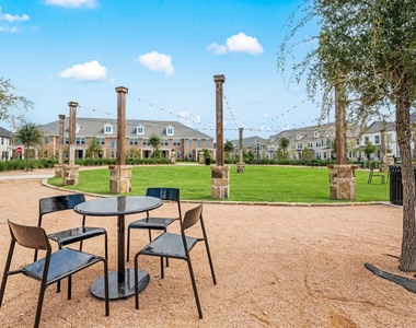 8936 Magnet Drive - Photo Thumbnail 37