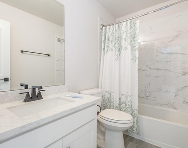 4954 Daybreak Drive - Photo Thumbnail 18