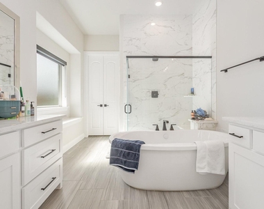 4954 Daybreak Drive - Photo Thumbnail 28