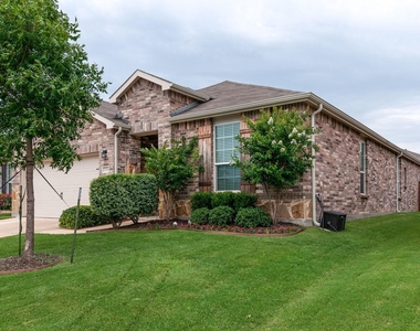 7716 Shorthorn Way - Photo Thumbnail 21