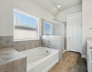 4303 Juniper Lane - Photo Thumbnail 17