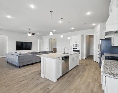 4303 Juniper Lane - Photo Thumbnail 11