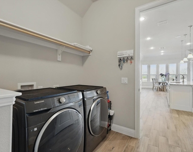 4303 Juniper Lane - Photo Thumbnail 20