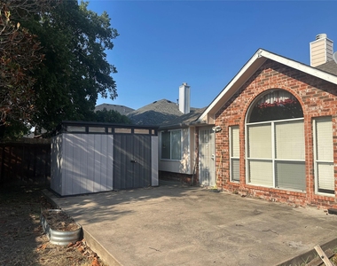 6705 Cambrian Way - Photo Thumbnail 14