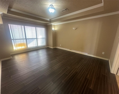 6705 Cambrian Way - Photo Thumbnail 9