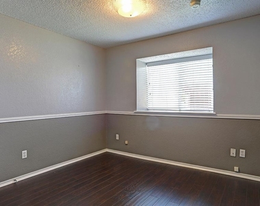 4206 Wild Plum Drive - Photo Thumbnail 18