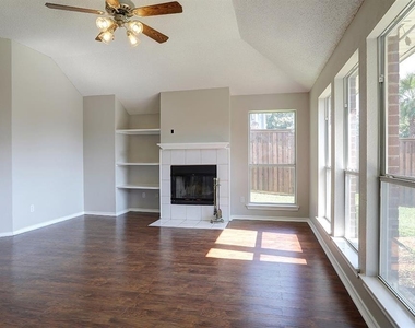 4206 Wild Plum Drive - Photo Thumbnail 8