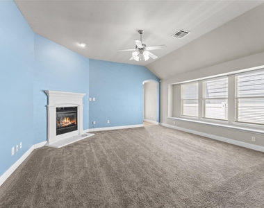 1218 Chattahoochee Drive - Photo Thumbnail 7