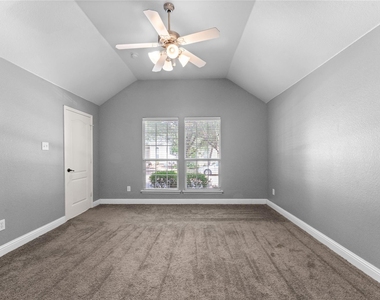 1218 Chattahoochee Drive - Photo Thumbnail 9