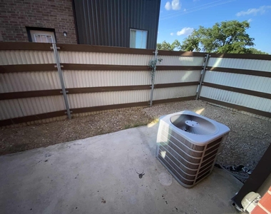 3601 Valley Vista Drive - Photo Thumbnail 23