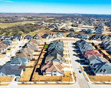 14220 Greenside Drive - Photo Thumbnail 34