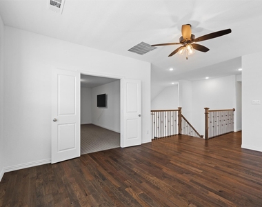 14220 Greenside Drive - Photo Thumbnail 21