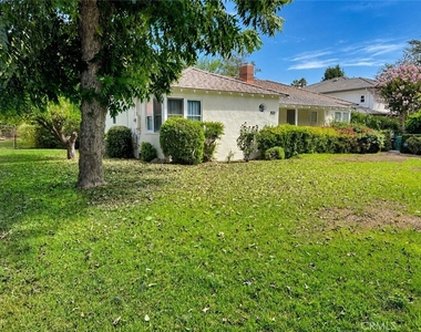 325 W Lemon - Photo Thumbnail 3