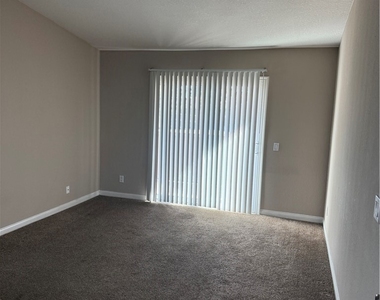1309 W Mission Boulevard - Photo Thumbnail 9