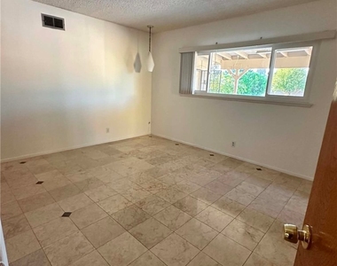 17458 Fontlee Lane - Photo Thumbnail 10