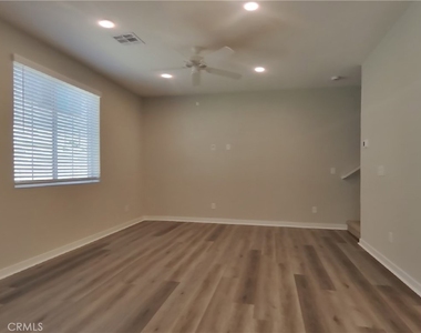 31623 Willowood Way - Photo Thumbnail 1