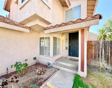 16309 Silverbirch Road - Photo Thumbnail 3