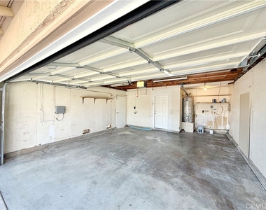 16309 Silverbirch Road - Photo Thumbnail 30