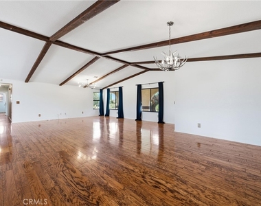 4548 W Avenue K12 - Photo Thumbnail 10