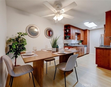 11138 Aqua Vista Street - Photo Thumbnail 1