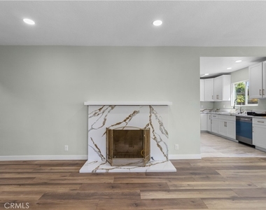 6624 Farmdale - Photo Thumbnail 5