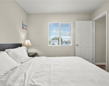 217 E Carroll Avenue - Photo Thumbnail 20