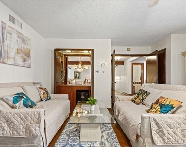 10307 Donna Avenue - Photo Thumbnail 27