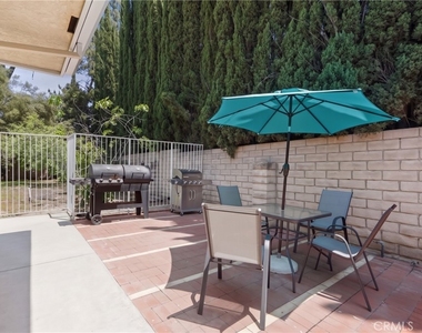 10307 Donna Avenue - Photo Thumbnail 32