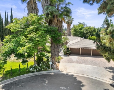 10307 Donna Avenue - Photo Thumbnail 40