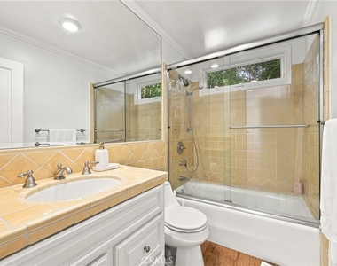3635 Serra Road - Photo Thumbnail 24
