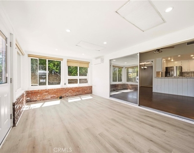 27546 Evron Avenue - Photo Thumbnail 41