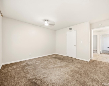27546 Evron Avenue - Photo Thumbnail 28