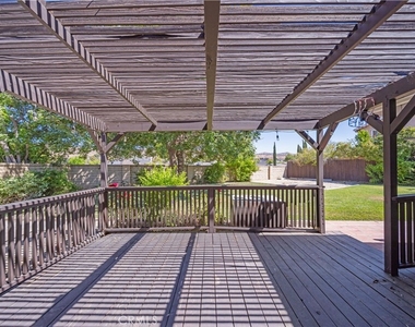 27546 Evron Avenue - Photo Thumbnail 43