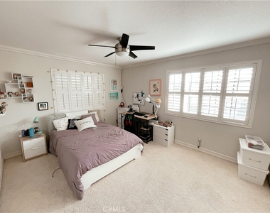 2200 Graham - Photo Thumbnail 8