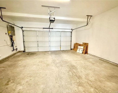 7844 Marbil Lane - Photo Thumbnail 20