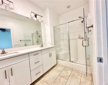 7844 Marbil Lane - Photo Thumbnail 12