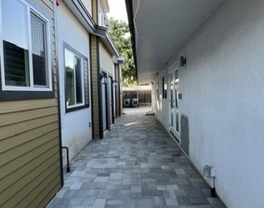 13512 La Forge - Photo Thumbnail 9