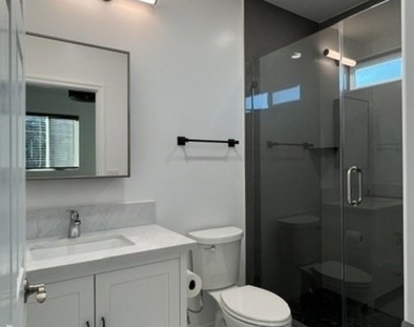13512 La Forge - Photo Thumbnail 12