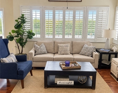 33640 W Winston Way - Photo Thumbnail 17