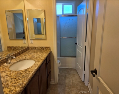 8699 Belmont - Photo Thumbnail 15