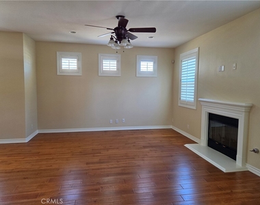 8699 Belmont - Photo Thumbnail 5