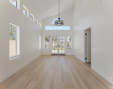 13381 Presidio Place - Photo Thumbnail 7